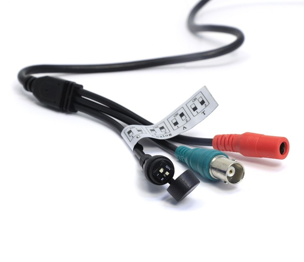 AC-HSP202 (2,8) - уличная мультиформатная видеокамера