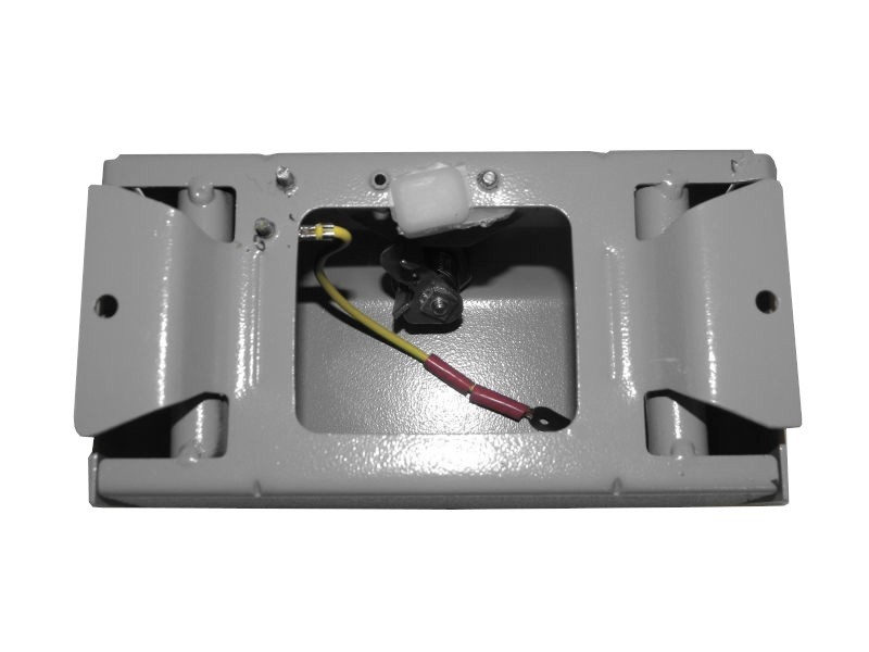 Коробка распределительная на 1 (макс d кабеля 10мм) плинт металлическая (7*13,5*7,3см), замок