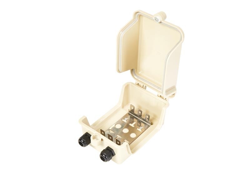 Коробка распределительная на 3 плинта с цанг-зажимом, наружная (В21см*Г8,8см*Ш13,7см), пластиковая, замок