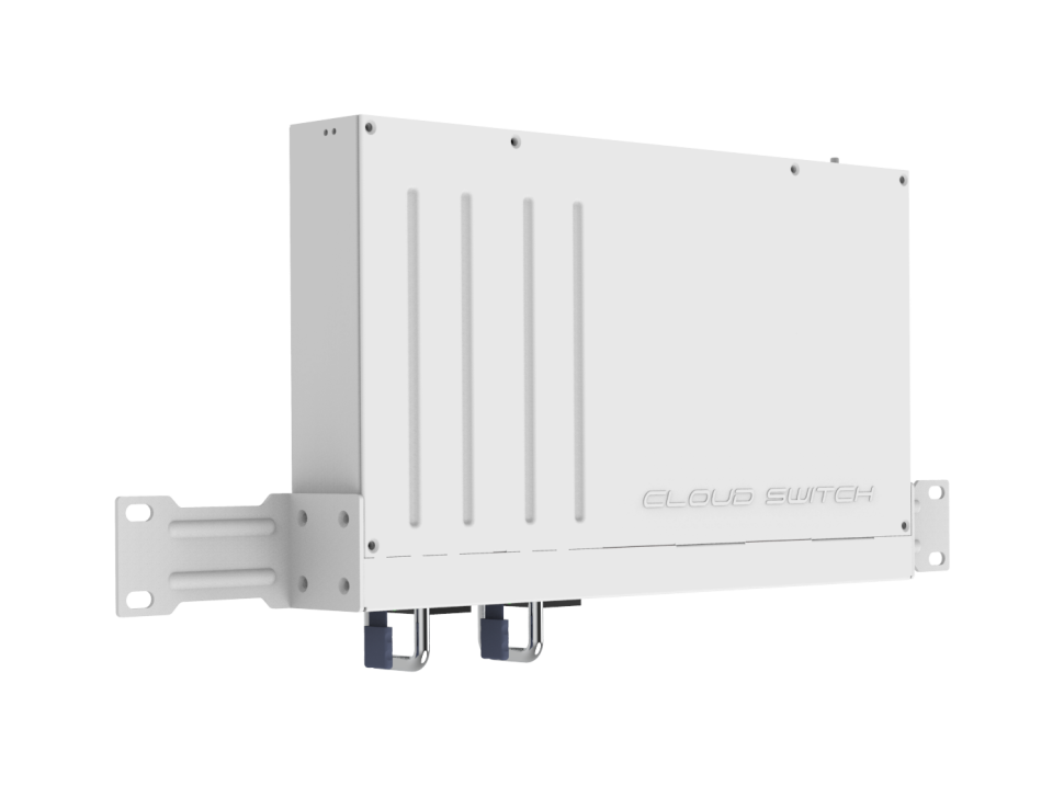 Коммутатор MikroTik CRS504-4XQ-IN