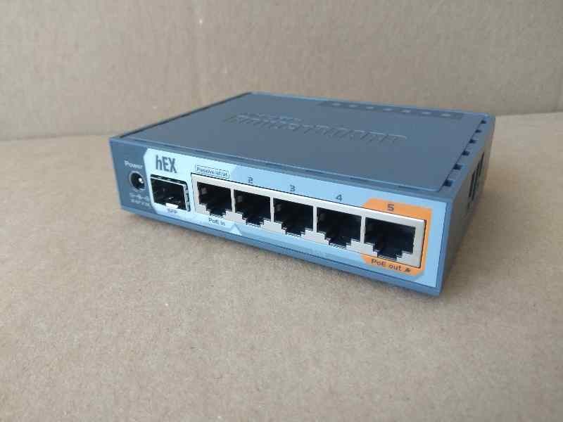 Маршрутизатор MikroTik hEX S